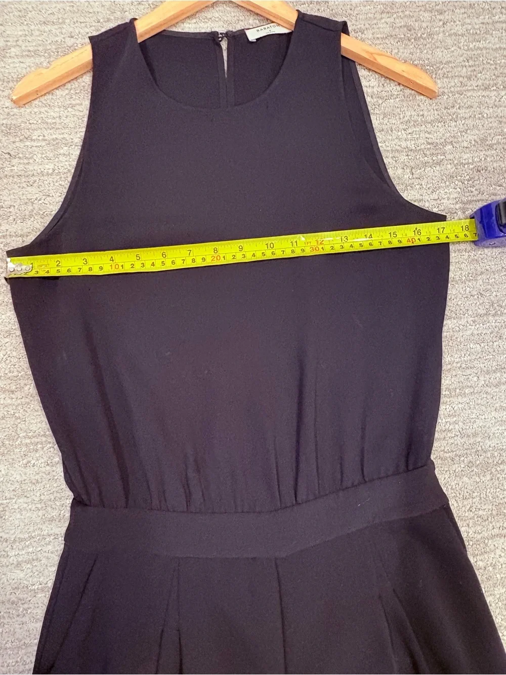 Babaton by Aritzia Black Sleeveless Wide Leg Cropped Jumpsuit Size 6 - Picture 9 of 14